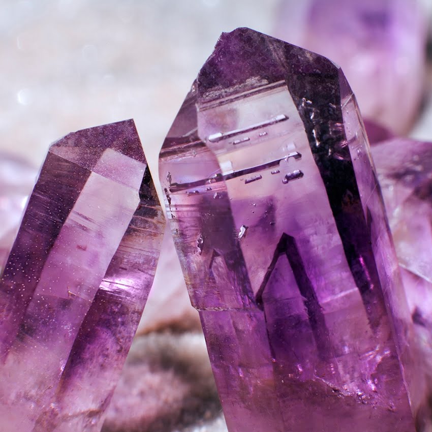 Amethyst use on sale in astrology